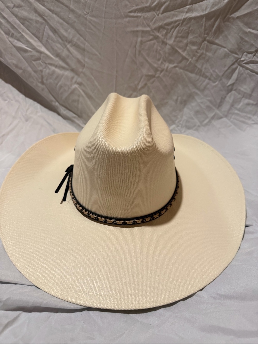 Women’s Cream Western Cowboy Hat with Braided Accent
